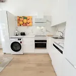 Bright & Modern Family Apartment Carihuela